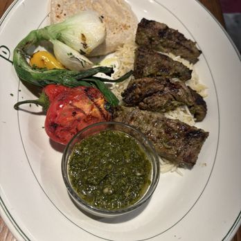 Pinyon - Filet mignon skewers - Mediterranean Near Me - Scottsdale, Arizona Pinyon - Filet mignon skewers - Mediterranean Near Me - Scottsdale, Arizona