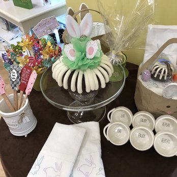 Nothing Bundt Cakes - Bakeries Near Me - Virginia Beach, Virginia