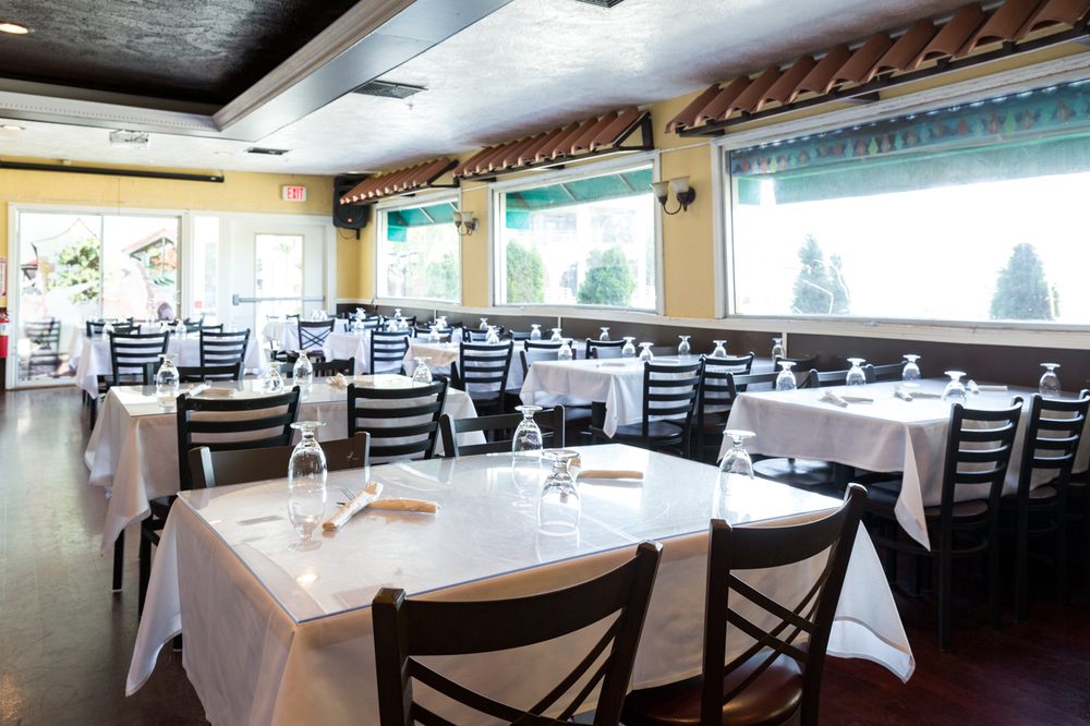Napoles Restaurant