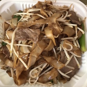 Top Cafe - Beef Chow Fun. The beef is tender and the flavor is great! - Chinese Near Me - San Jose, California