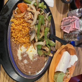 Rosita's Fine Mexican Food - Fajitas combo - Mexican Near Me - Tempe, Arizona Rosita's Fine Mexican Food - Fajitas combo - Mexican Near Me - Tempe, Arizona