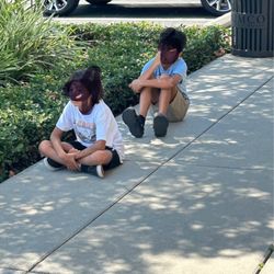 AT&T Store - My kids having to sit outside because the store only allowing one person at a time.
