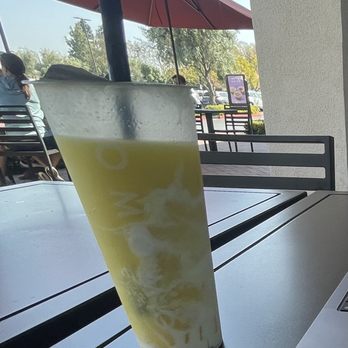 OMOMO Tea Shoppe - The Mango Tornado drink - Coffee & Tea Near Me - Irvine, California OMOMO Tea Shoppe - The Mango Tornado drink - Coffee & Tea Near Me - Irvine, California