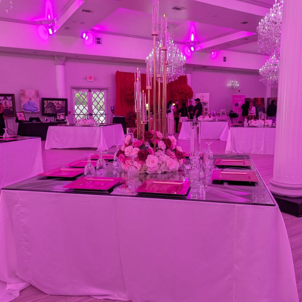 Sans Souci Ballroom - Inside - Venues & Event Spaces Near Me - Tomball, Texas Sans Souci Ballroom - Inside - Venues & Event Spaces Near Me - Tomball, Texas