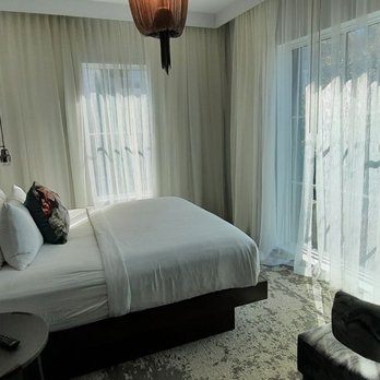 Hotel Bella Grace - Hotels Near Me - Charleston, South Carolina Hotel Bella Grace - Hotels Near Me - Charleston, South Carolina