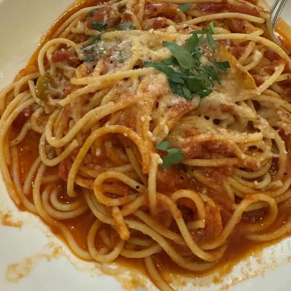 Melo's Pizza & Pasta - Spaghetti Pomodoro - Pizza Near Me - Danville, California Melo's Pizza & Pasta - Spaghetti Pomodoro - Pizza Near Me - Danville, California