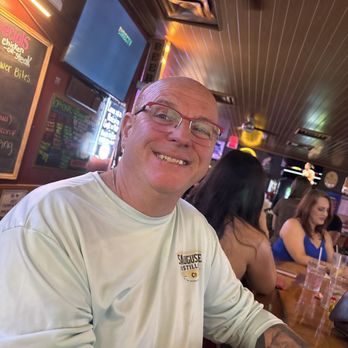 Sauced Sports Bar - Pizza Near Me - Largo, Florida Sauced Sports Bar - Pizza Near Me - Largo, Florida