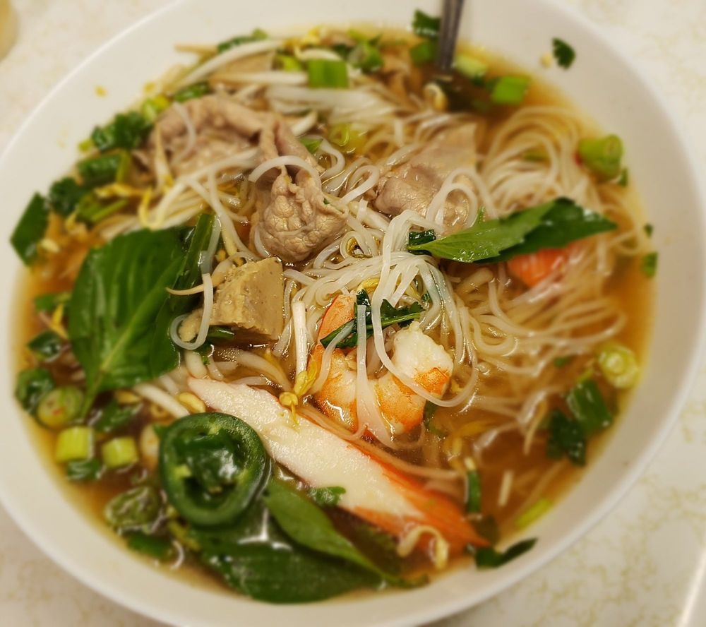 LEE RESTAURANT Updated June 2024 19 Photos 8340 W Appleton Ave