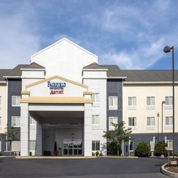 Fairfield Inn & Suites by Marriott State College