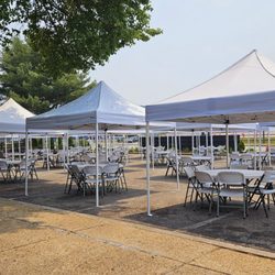 City View Bar & Grill - 6'7'2023 Outdoor seating options on deck !