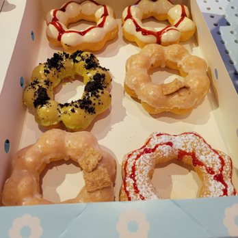 Menya - Mochi Donuts! Strawberry, oreo matcha, raspberry, cinnamon toast crunch - Japanese Near Me - Aurora, Colorado Menya - Mochi Donuts! Strawberry, oreo matcha, raspberry, cinnamon toast crunch - Japanese Near Me - Aurora, Colorado