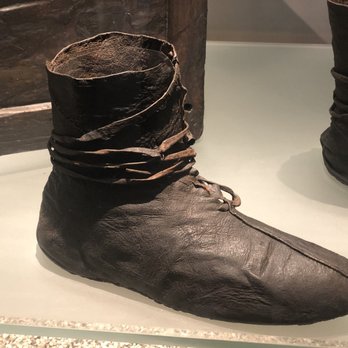 Vikingskipshuset - Viking shoe - Museums Near Me - Oslo, 03 Vikingskipshuset - Viking shoe - Museums Near Me - Oslo, 03