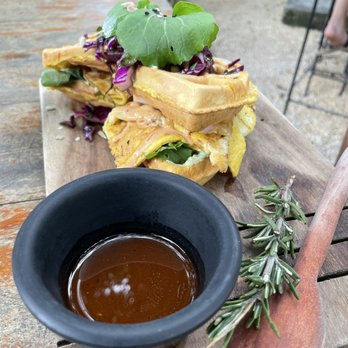 Líquido y Sólido - Juice Bars & Smoothies Near Me - Tulum, ROO Líquido y Sólido - Juice Bars & Smoothies Near Me - Tulum, ROO