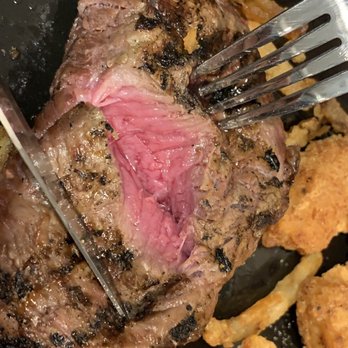 Applebee's Grill + Bar - Medium well steak? - Sports Bars Near Me - Hurricane, West Virginia Applebee's Grill + Bar - Medium well steak? - Sports Bars Near Me - Hurricane, West Virginia