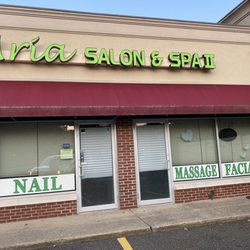 Aria Salon & Spa II - Storefront