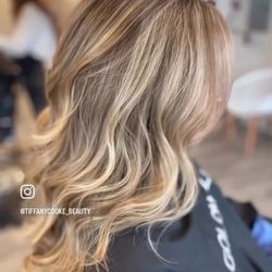 Salon Evolution - Lived in Color.