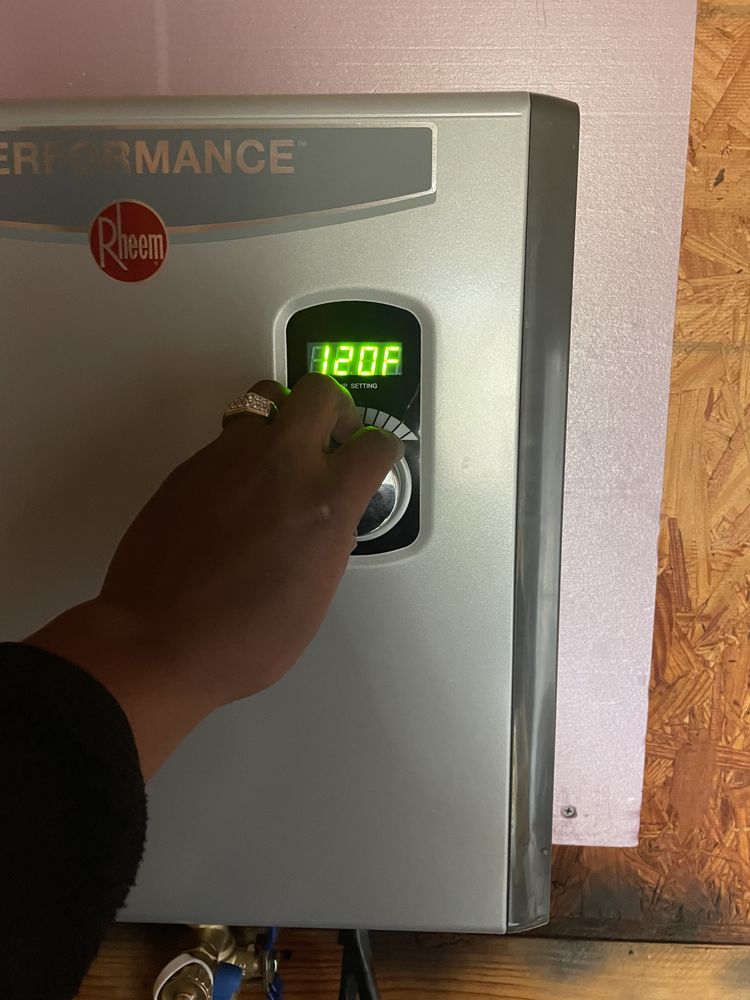 Slide of Hundone Contracts