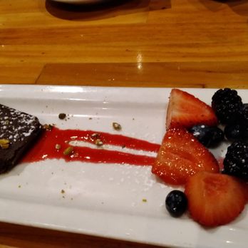 Skates On The Bay - Chocolate cake - Seafood Near Me - Berkeley, California