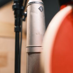 Truth Studios - Neumann U67