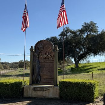 Sculpterra Winery & Sculpture Garden - USA, USA!! - Wine Tasting Room Near Me - Paso Robles, California Sculpterra Winery & Sculpture Garden - USA, USA!! - Wine Tasting Room Near Me - Paso Robles, California
