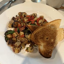 Hippie hash & toast Hippie hash & toast