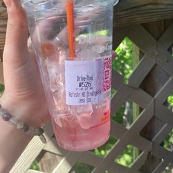 Strawberry Dragonfruit Dunkin' Refresher light ice where ?