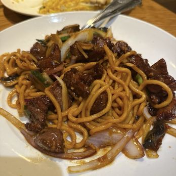 Brodard Chateau - Vietnamese Near Me - Garden Grove, California