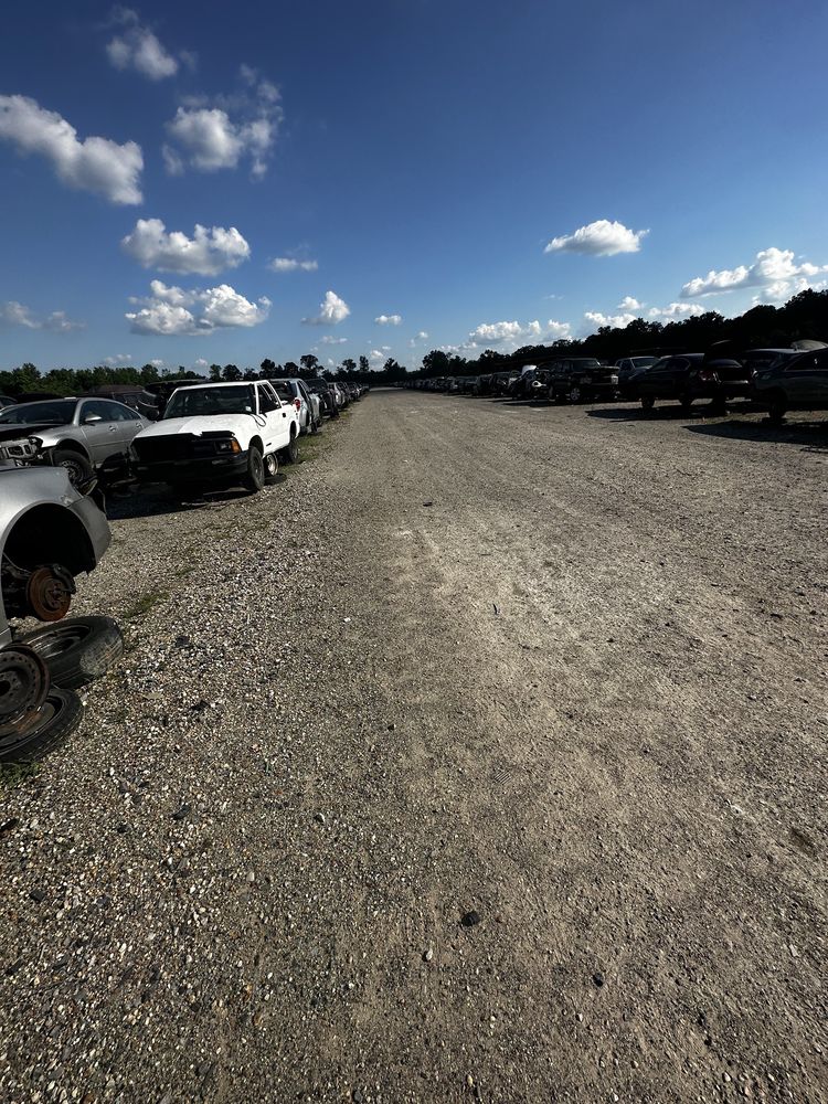 BYOT AUTO PARTS IN BATON ROUGE LA Updated September 2024 4007 I 10