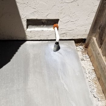 Let's Concrete - Concrete Pour done project, leaving 6 inches fence margin and creating spacing for home moisture drain - Masonry/Concrete Near Me Let's Concrete - Concrete Pour done project, leaving 6 inches fence margin and creating spacing for home moisture drain - Masonry/Concrete Near Me
