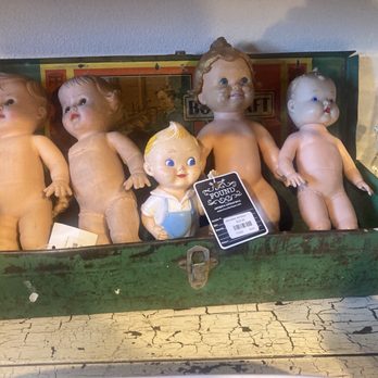 Found Artisans & Antiques - Antiques Near Me - Minocqua, Wisconsin Found Artisans & Antiques - Antiques Near Me - Minocqua, Wisconsin