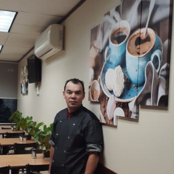 Imperial Cafe - George Bilbao is a chef with over 20 years of culinary experience. He welcomes you to enjoy his personally prepared menu. - Cafes Near Me - Whitchurch-Stouffville, Ontario Imperial Cafe - George Bilbao is a chef with over 20 years of culinary experience. He welcomes you to enjoy his personally prepared menu. - Cafes Near Me - Whitchurch-Stouffville, Ontario