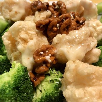 LN1380 - House Special Walnut Shrimp - Seafood Near Me - Little Neck, New York