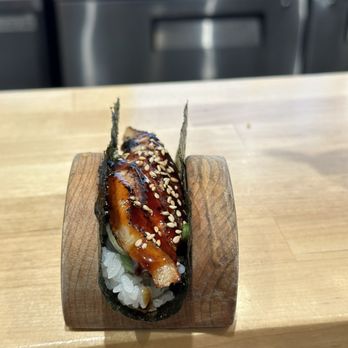 Sugo Hand Roll Bar - Sushi Bars Near Me - Seattle, Washington