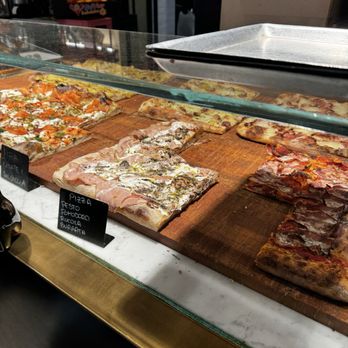 Molino - Pizza options - Bakeries Near Me - Rome, RM