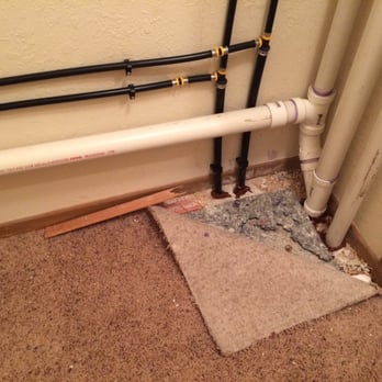 New Boston Square - Does this look like they are done with their job? Then I had to grab someone myself to help fix this on our own!!!! - Apartments Near Me - Minneapolis, Minnesota