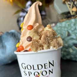 Mini Pumpkin Yogurt with Mini Topping, Cheesecake and Reese's Pieces