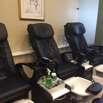 Red Nails - I love how the pedicure chairs are semi closed off from the nail stations - Nail Salons Near Me - Newton, New Jersey