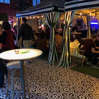 THROW Social - Cocktail Bars Near Me - Washington, DC, District of Columbia
