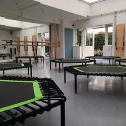 Studio Anna Mora - Trampolines!
