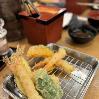 Tempura Kiki - Japanese Near Me - Honolulu, Hawaii
