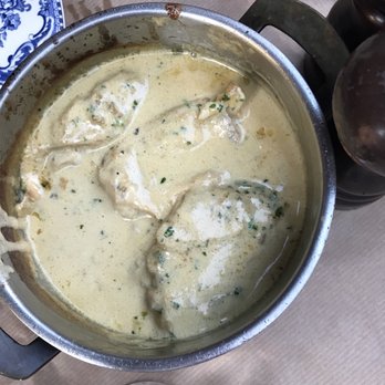 La Poule Au Pot - Rabbit - French Near Me - London, XGL
