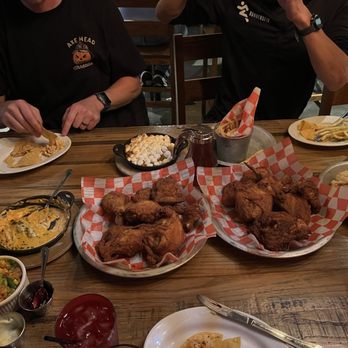 The Eagle Mass Ave - Fried chicken, succotash, sweet potato, hash, french fries, spicy chicken dip, blackberry, lemonade, hot honey - American Near Me - Indianapolis, Indiana