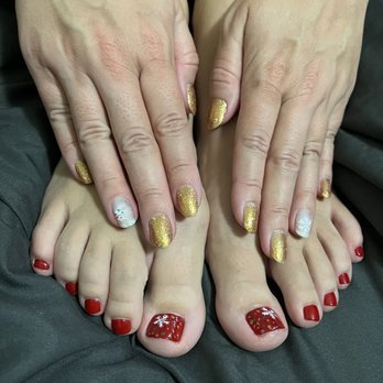 Jenny For Nails - Winter style nails - Nail Salons Near Me - San Diego, California