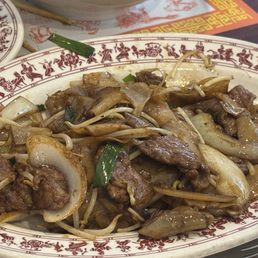 Beef chow fun