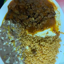 Los Parrilleros - Chile Colorado was unbelievably good 5 stars