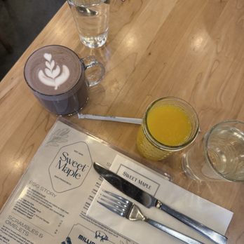 Sweet Maple - Dirty ube latte, and oj - Breakfast & Brunch Near Me - Palo Alto, California Sweet Maple - Dirty ube latte, and oj - Breakfast & Brunch Near Me - Palo Alto, California