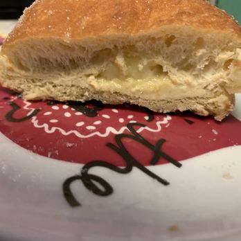 Bob's Donuts - Custard donut with almost no custard! - Donuts Near Me - San Francisco, California