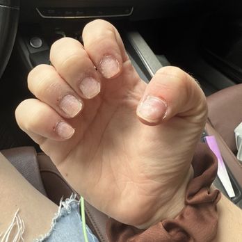 Gnail Salon - Nail Salons Near Me - Miami Springs, Florida