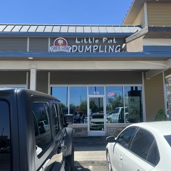 Little Fat Dumpling - Front entrance - Asian Fusion Near Me - Fresno, California Little Fat Dumpling - Front entrance - Asian Fusion Near Me - Fresno, California