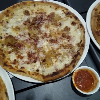 Graffito Pizza - RCK pizza - Pizza Near Me - Savannah, Georgia